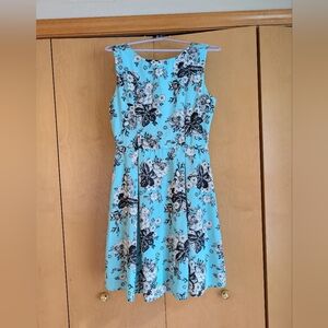 Floral Sleeveless Dress in Blue and Black